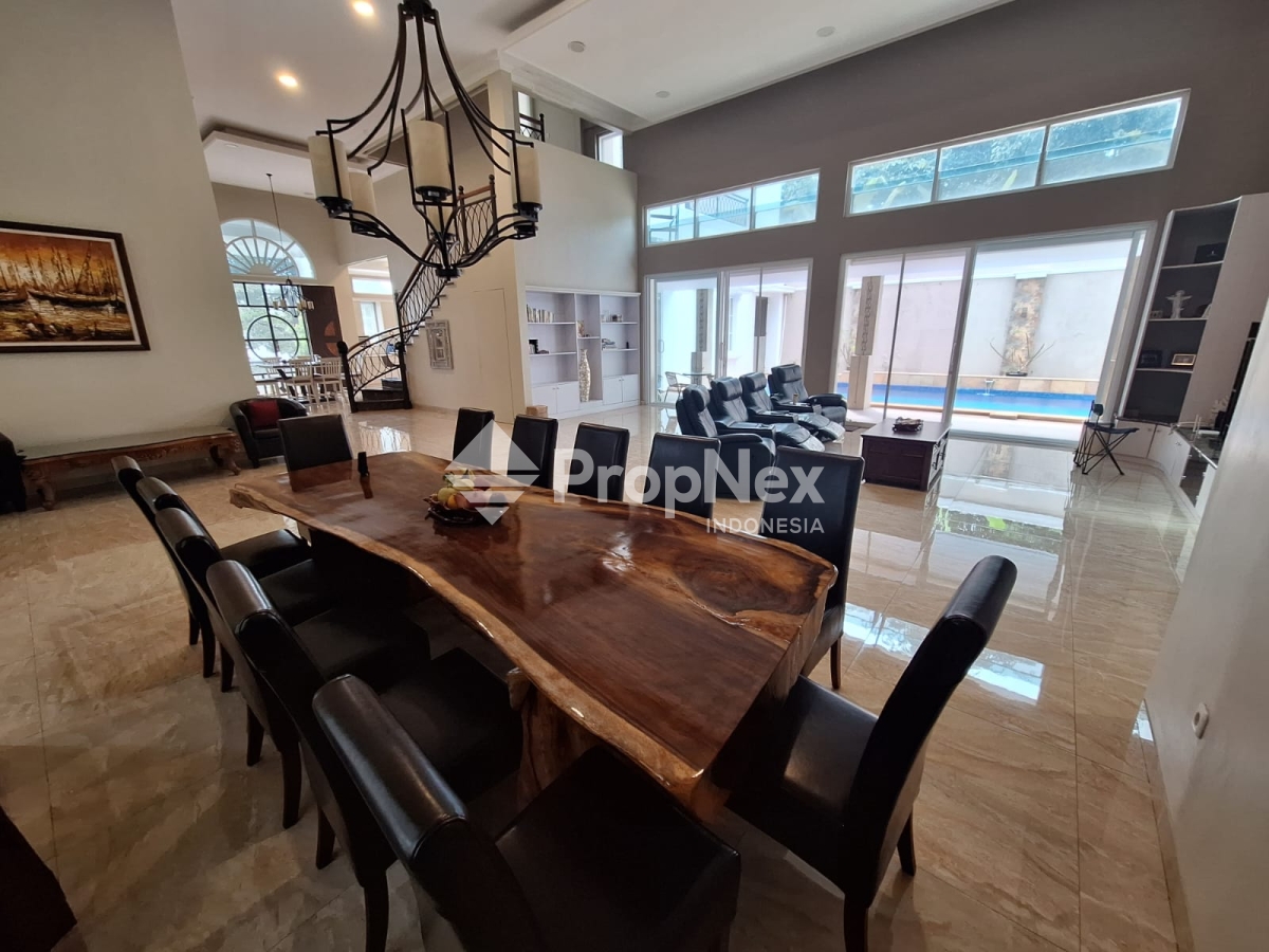 Rumah Mewah Northridge Golf Estate Sentul City, Bogor — foto 7